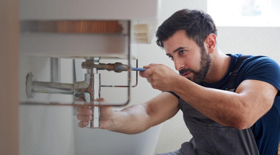 Faucet cartridge replacement in Galata, MT